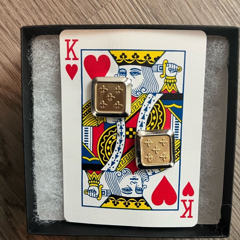 Vintage Gold Fleur de Lis Square Cufflinks Gift Box - Picture 2 of 3
